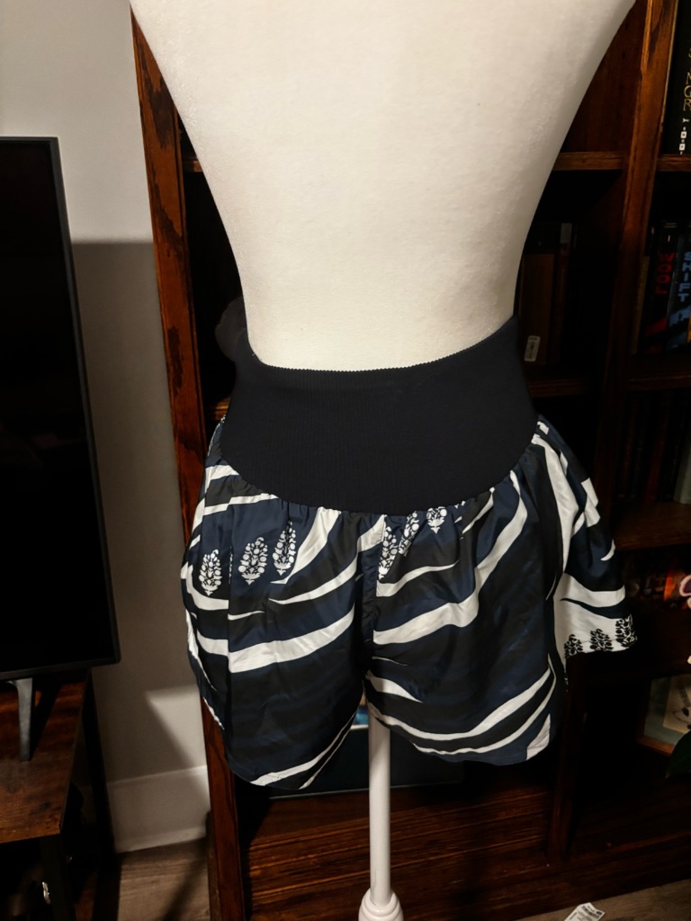 FP Movement by Free People Black & White Printed High-Waist Skort